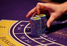 74 erek Blueprint Gaming roulette table with professional croupier and HD ball tracking